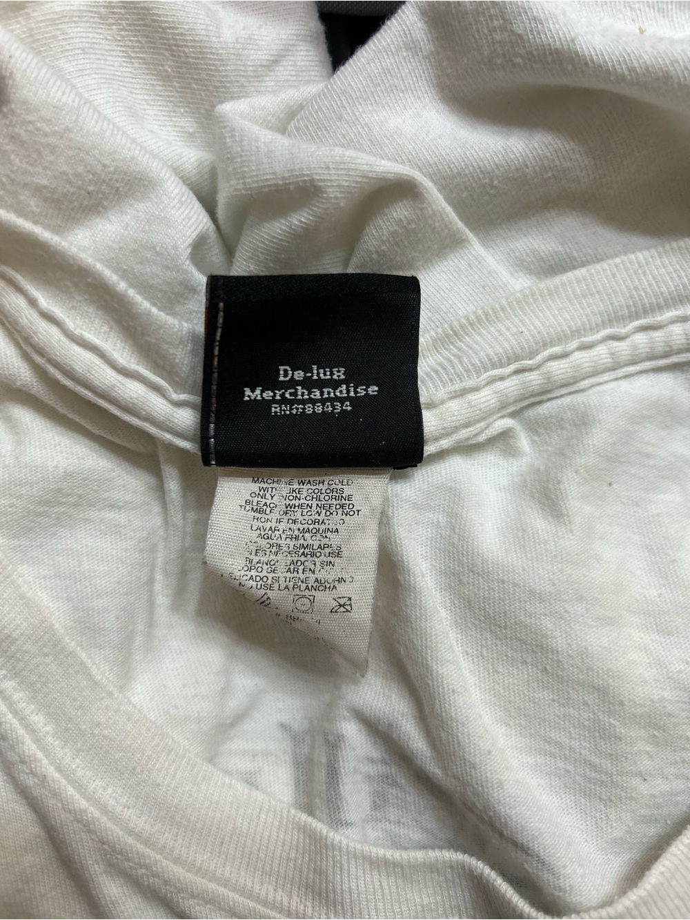 Harley-Davidson White Long Sleeve Tee with Gray Flame Logo - Picture 6 of 8